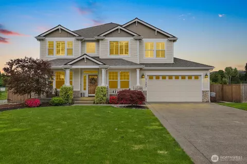 21503 29th St E, Lake Tapps, WA 98391