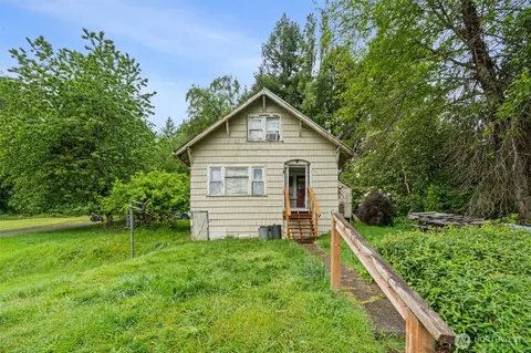 1941 Gerber St, Raymond, WA 98577