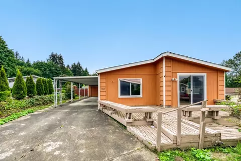 17125 Woodcrest Dr NE, Bothell, WA 98011