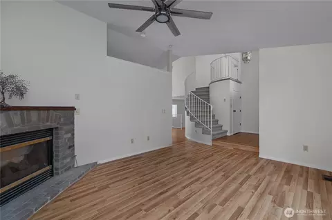Living - 20711 1st Ave E, Spanaway, WA 98387 photo 2 of 4