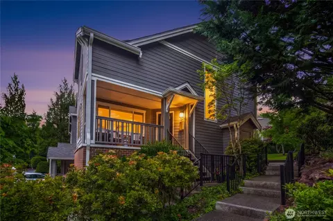 4126 248th Ct SE #80, Issaquah, WA 98029