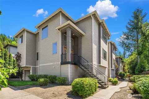 557 SE Andrews St, Issaquah, WA 98027