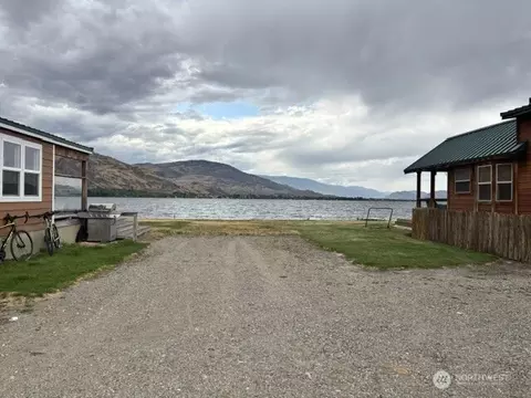 17 Oro Beach Lane Apt 5 41 Ln #5, 41, Oroville, WA 98844
