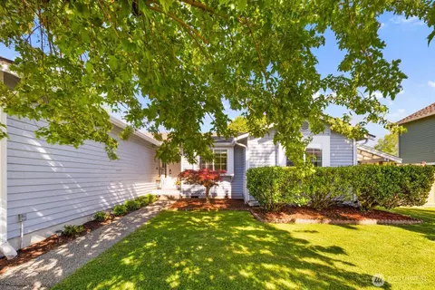 Exterior - 407 Berninger St, Enumclaw, WA 98022 photo 4 of 12