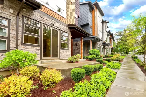 954 Dove Tail Ln NW #4, Bainbridge Island, WA 98110