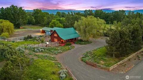 1750 Rader Rd, Ellensburg, WA 98926