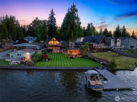 20844 60th St E, Bonney Lake, WA 98391