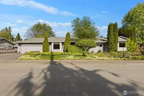 7001 62nd Dr NE, Marysville, WA 98270