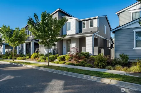 33133 Evergreen Ave SE, Black Diamond, WA 98010