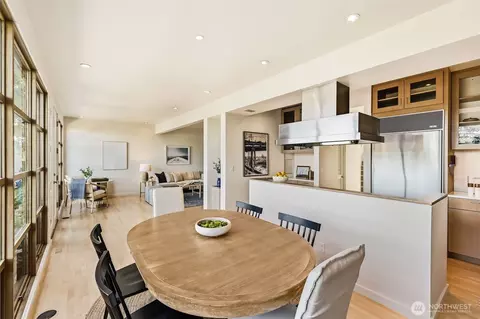 Dining - 3607 W W Commodore Way, Seattle, WA 98199 photo 4 of 4
