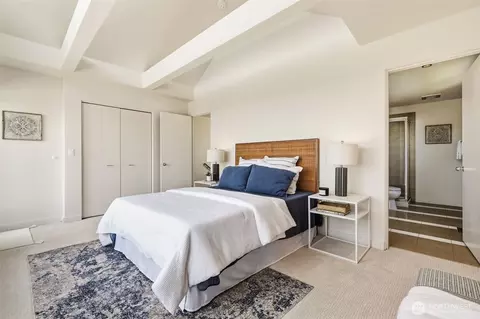 Bedroom - 3607 W W Commodore Way, Seattle, WA 98199 photo 4 of 4