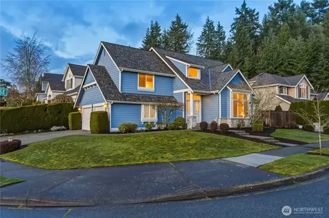 Exterior - 20229 29th Ave SE, Bothell, WA 98012 photo 2 of 9