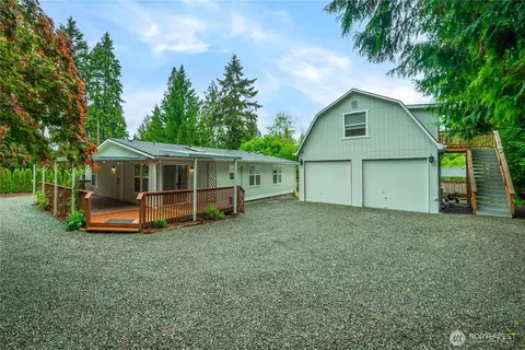 11814 4th St E, Edgewood, WA 98372