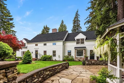 13432 NE 25th St, Bellevue, WA 98005