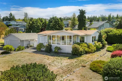 261 Dennis Blvd, Port Townsend, WA 98368