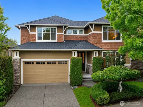 16648 NE 120th St, Redmond, WA 98052