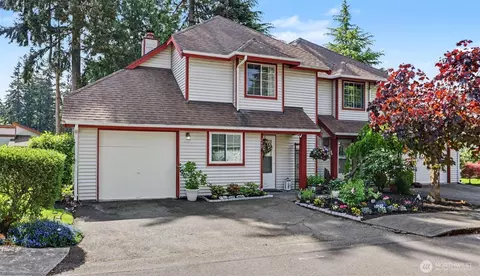 247 S 328th Ln, Federal Way, WA 98003