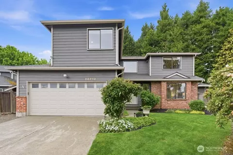20712 33rd Ave W, Lynnwood, WA 98036