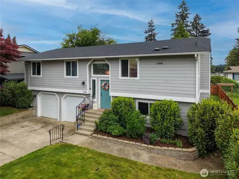 1939 E 66th St, Tacoma, WA 98404