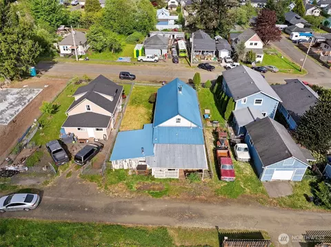 View/Area - 1218 Cedar St, Raymond, WA 98577 photo 4 of 4