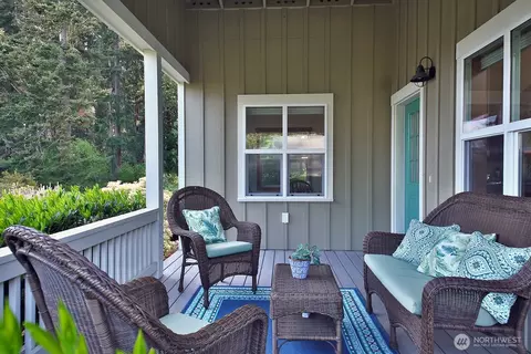 Exterior - 259 Laurel Loop, Langley, WA 98260 photo 3 of 10