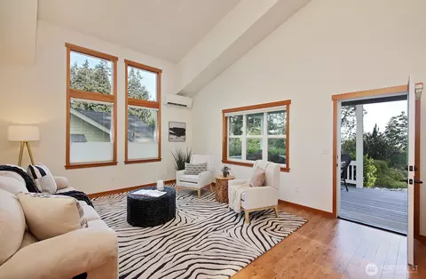 Living - 259 Laurel Loop, Langley, WA 98260 photo 2 of 2
