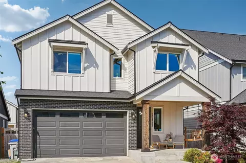 22862 Birch Ave SE, Black Diamond, WA 98010