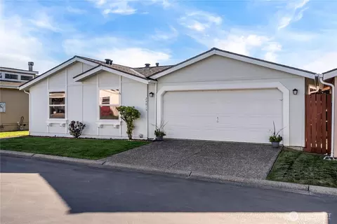 24015 222nd Ave SE #53, Maple Valley, WA 98038
