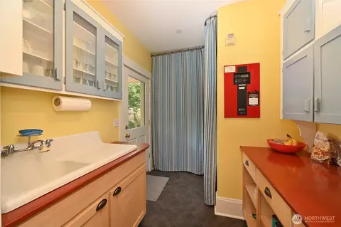 Other - 10425 E Riverside Dr, Bothell, WA 98011 photo 4 of 4