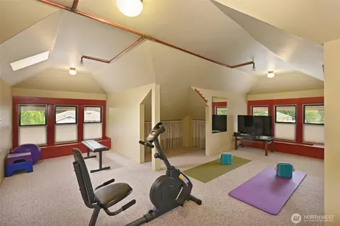 Other - 10425 E Riverside Dr, Bothell, WA 98011 photo 3 of 4