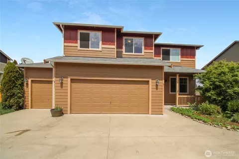 9815 198th St E, Graham, WA 98338