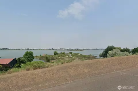 9130 Goodrich Rd SE, Moses Lake, WA 98837