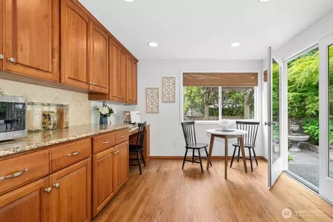 Kitchen - 15823 29th Dr SE, Mill Creek, WA 98012 photo 4 of 4