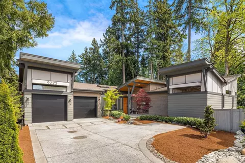 9222 116th Ave NE, Kirkland, WA 98033