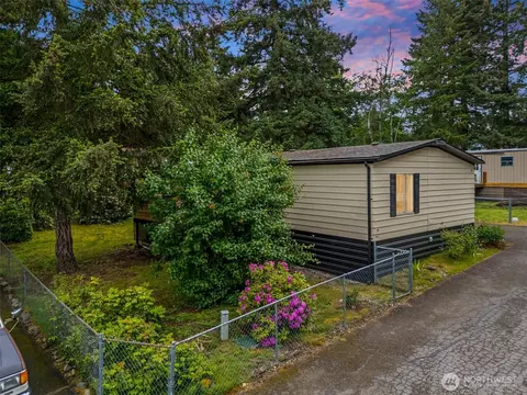 7427 154th St E #14, Puyallup, WA 98375