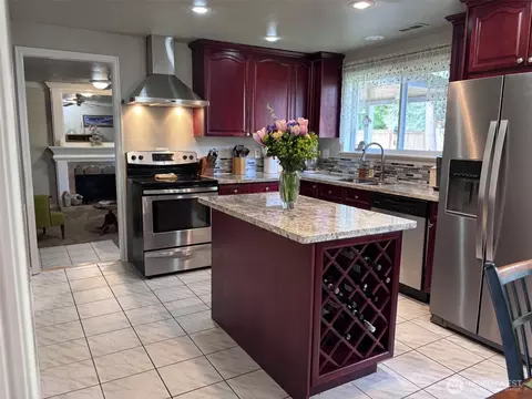 Kitchen - 12531 48th Dr SE, Everett, WA 98208 photo 1 of 2