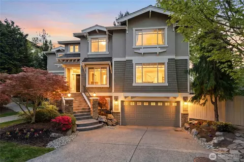 7003 117th Pl NE, Kirkland, WA 98033
