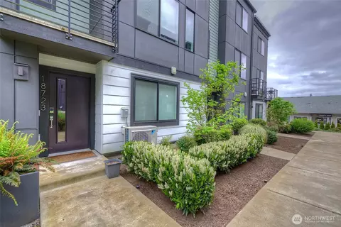 18723 76th Ave W, Lynnwood, WA 98037