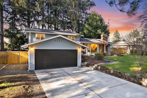 9201 78th St SW, Lakewood, WA 98498