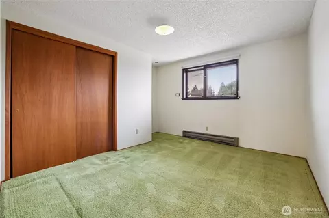 Bedroom - 5401 Ocean Ave, Everett, WA 98203 photo 5 of 6