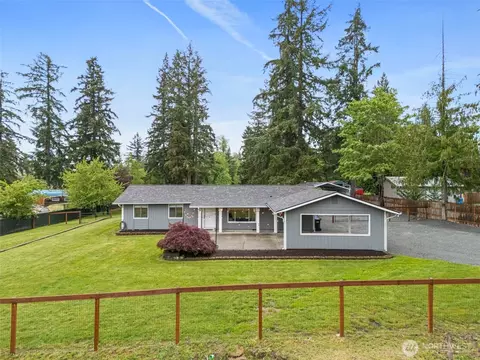 7613 352nd St E, Eatonville, WA 98328