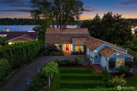 15011 58th Ln NE, Kenmore, WA 98028