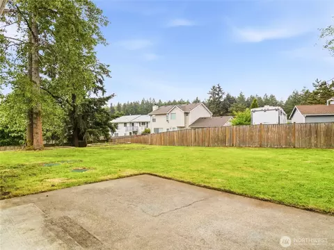 Exterior - 3202 240th Street Ct E, Spanaway, WA 98387 photo 6 of 9