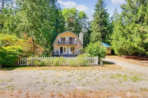64455 NE 180th St, Baring, WA 98224