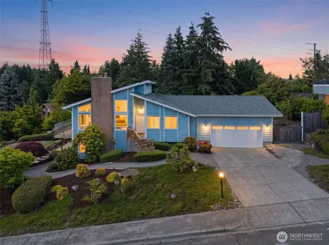 2801 Narrows Pl, Tacoma, WA 98407