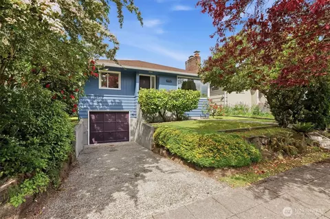 6321 18th Ave NE, Seattle, WA 98115
