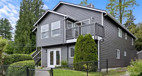 8803 15th Ave NE, Seattle, WA 98115