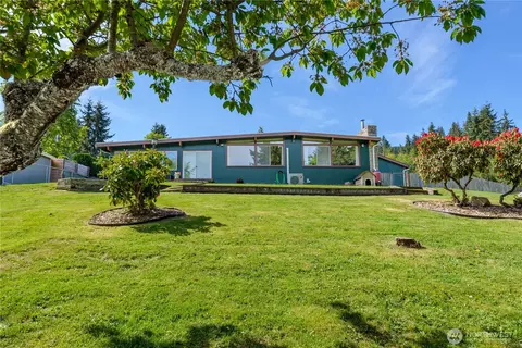 207 Elderberry Ln, Port Angeles, WA 98362