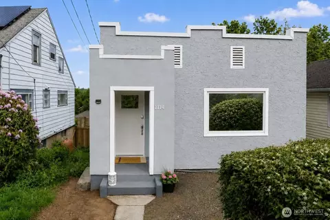 1114 Marguerite Ave, Bremerton, WA 98337
