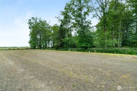 556 Duck Lake Dr NE, Ocean Shores, WA 98569